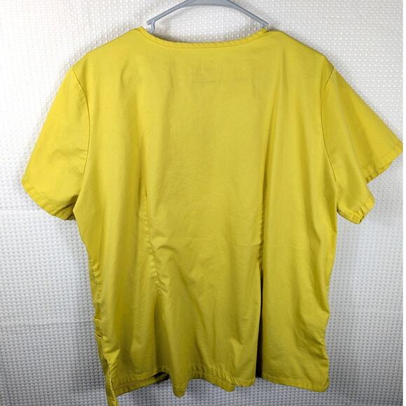 Butter Soft Stretch Scrub Top Womens XL Yellow Criss Cross Neck 2 Pocket Nursing - Picture 4 of 4